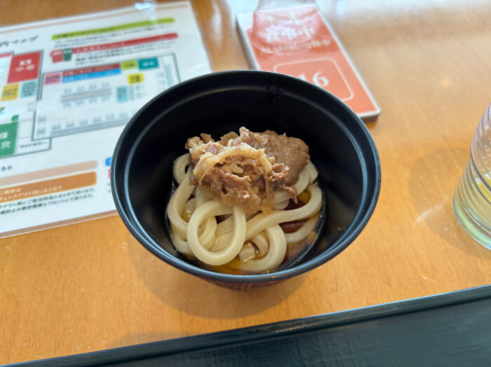 肉うどん。